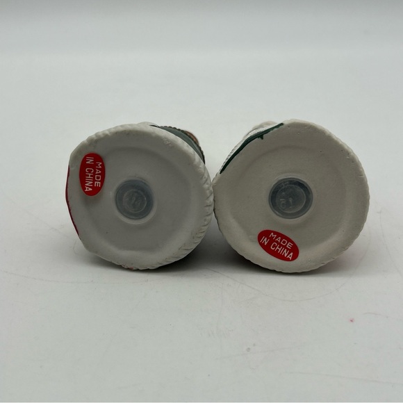 House of Lloyd Christmas Around the World St. Nick Seasoning Set Salt Pepper NOS - Picture 11 of 11